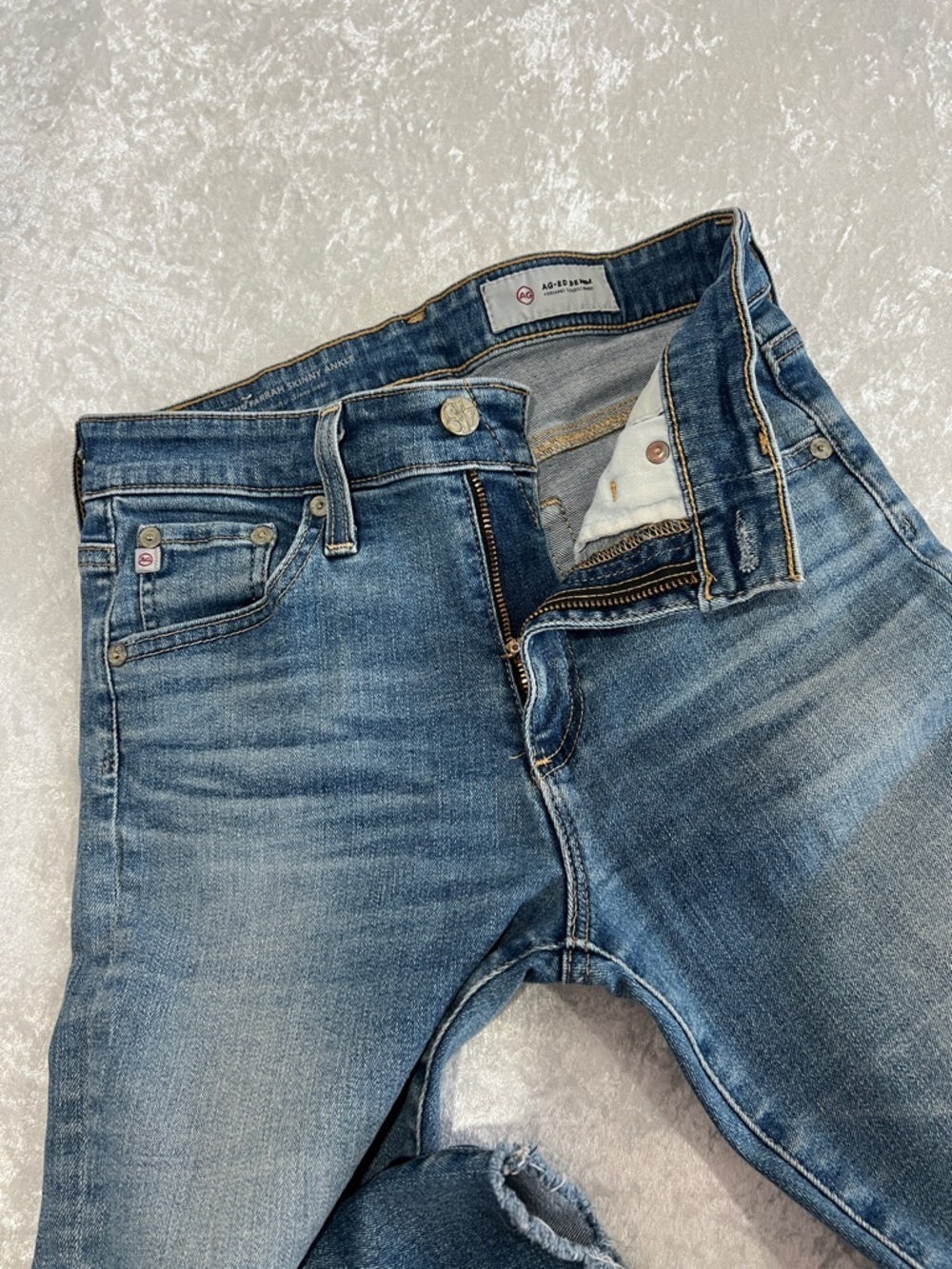 AG Adriano Goldschmied Farrah Skinny Ankle Denim Jeans Size 26R Distressed Raw - Picture 10 of 15